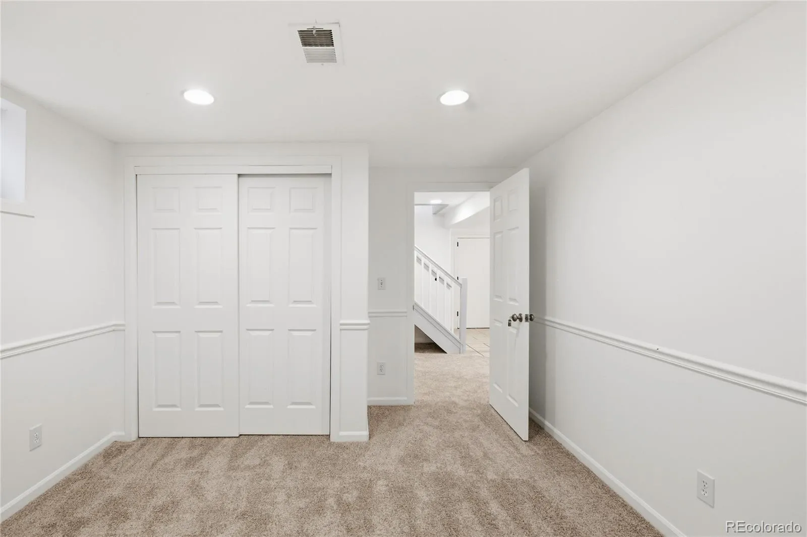 2100 Ellis Street Golden CO 80401 MLS #REC7343526 05282026025551 1600 33