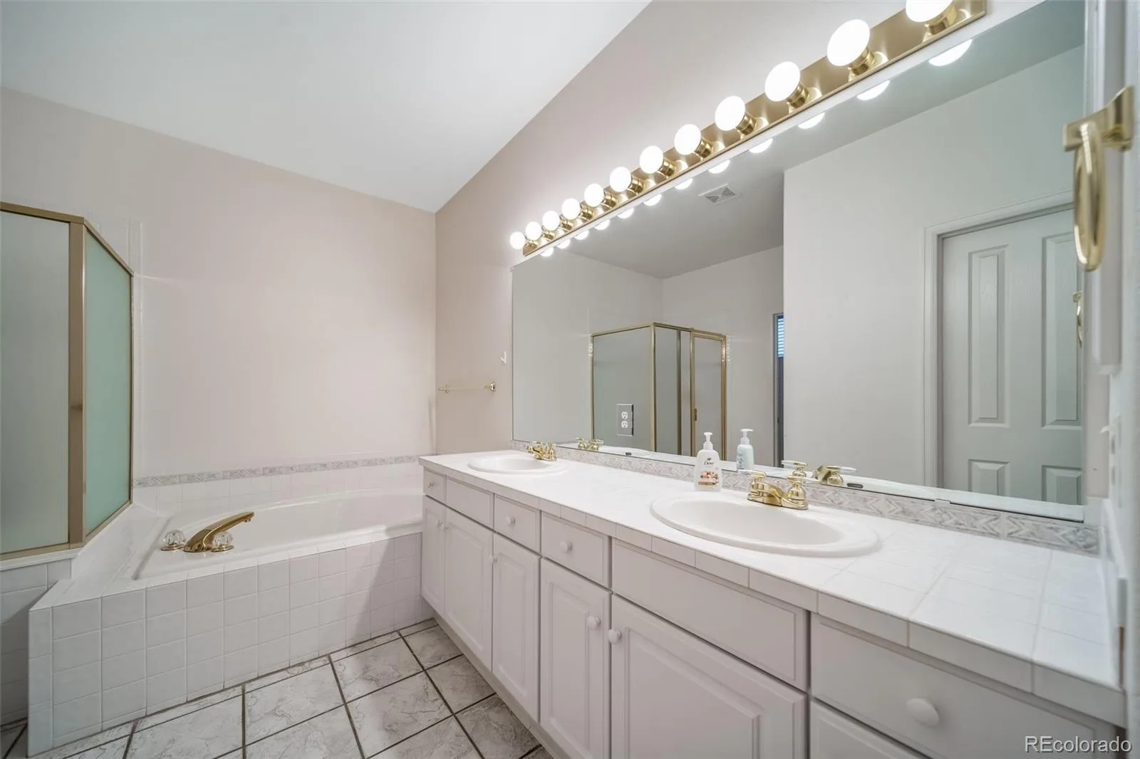 6703 Kilmer Court Arvada CO 80007 | MLS #REC7344500 08112026191831 1600 22