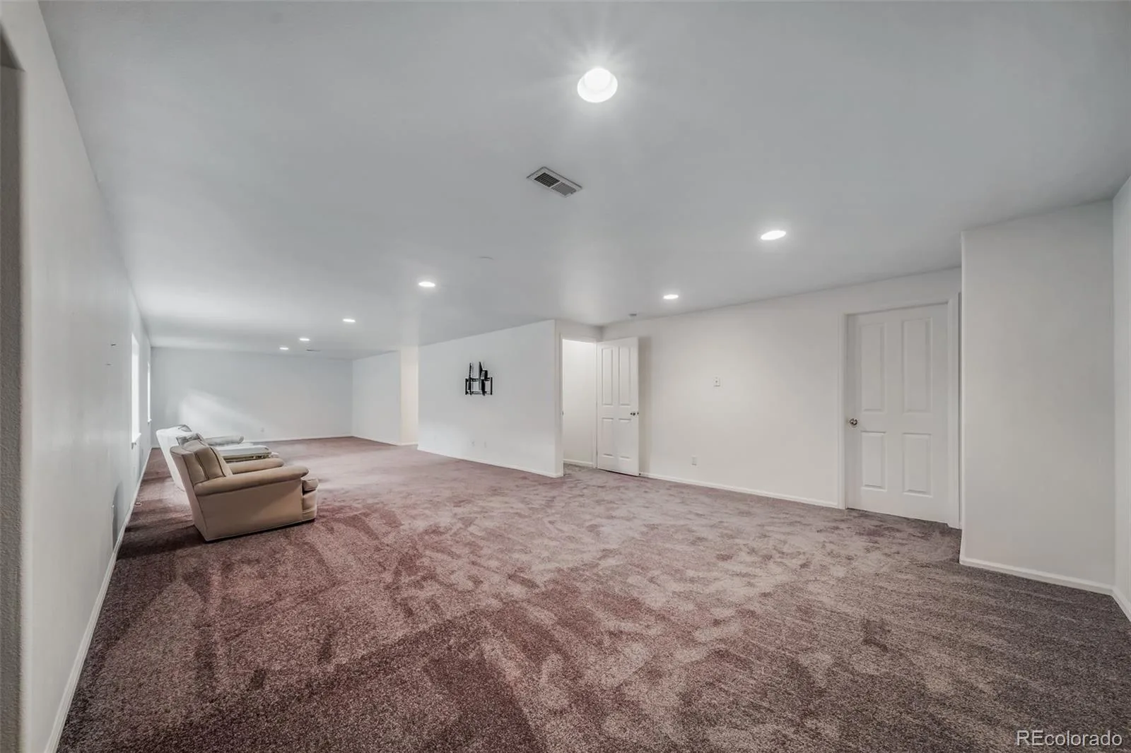 6703 Kilmer Court Arvada CO 80007 | MLS #REC7344500 08112026191831 1600 38