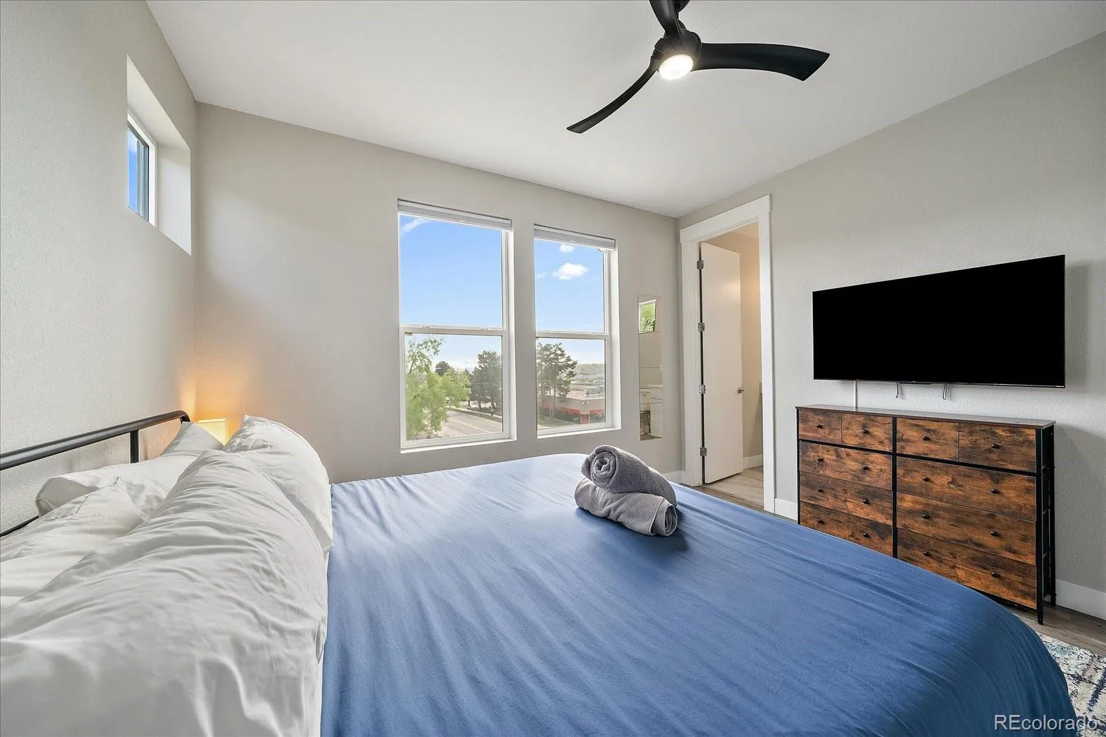 6005 Benton Street Arvada CO 80003 MLS #REC7344982 04222026192600 1600 18