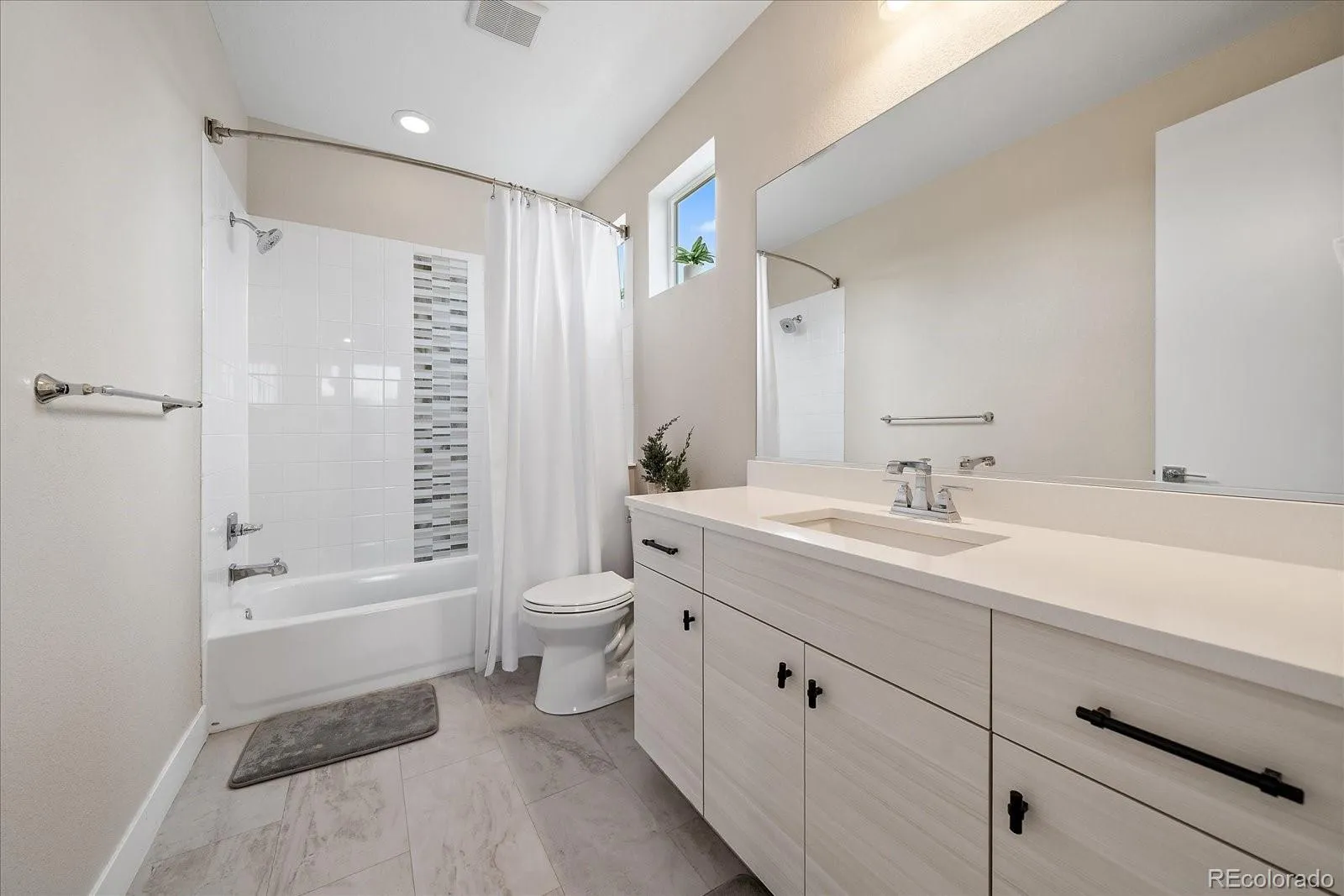 6005 Benton Street Arvada CO 80003 MLS #REC7344982 04222026192600 1600 23
