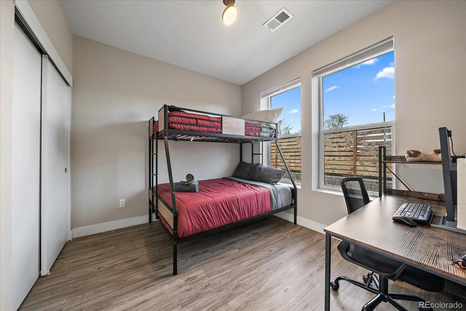 6005 Benton Street Arvada CO 80003 MLS #REC7344982 04222026192600 1600 3