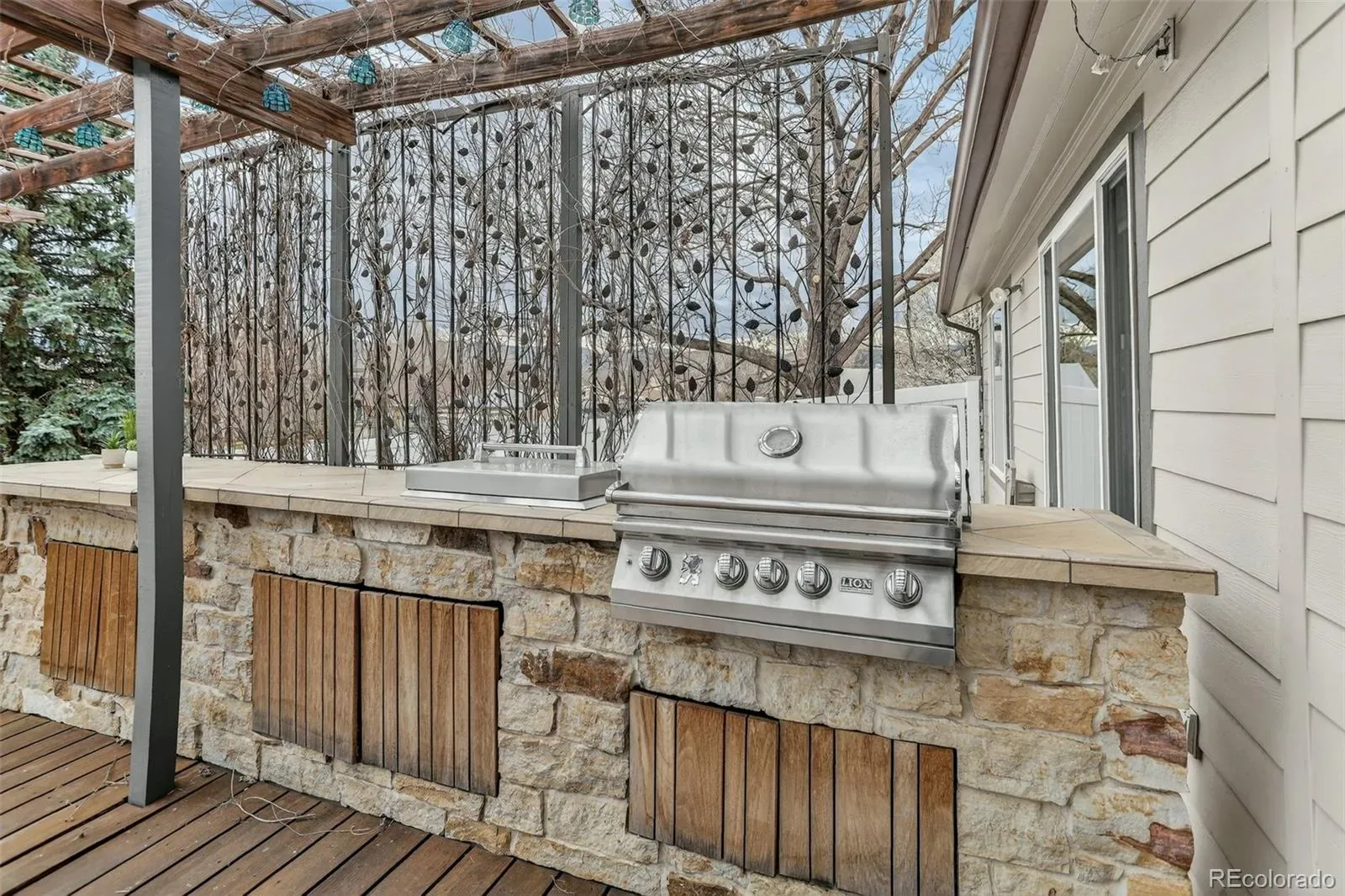 03252026203659 1600 31