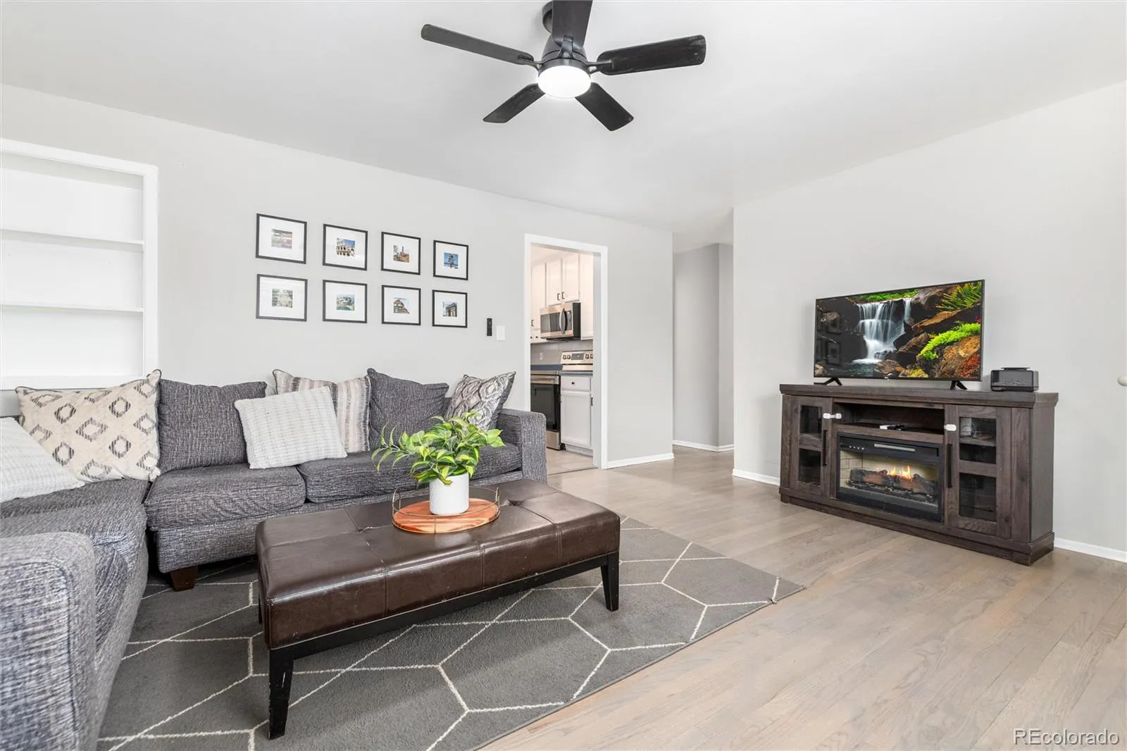 04102026183118 1600 1