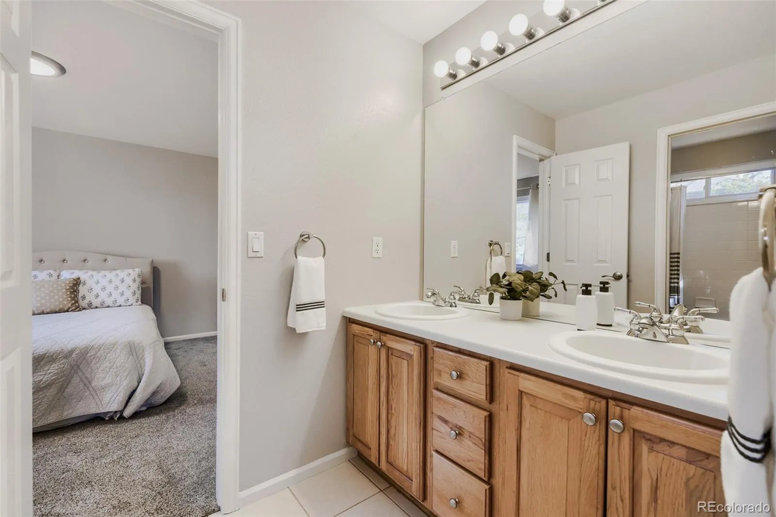 7179 Red Mesa Drive Littleton CO 80125 | MLS #REC7347099 04242026181547 1600 24