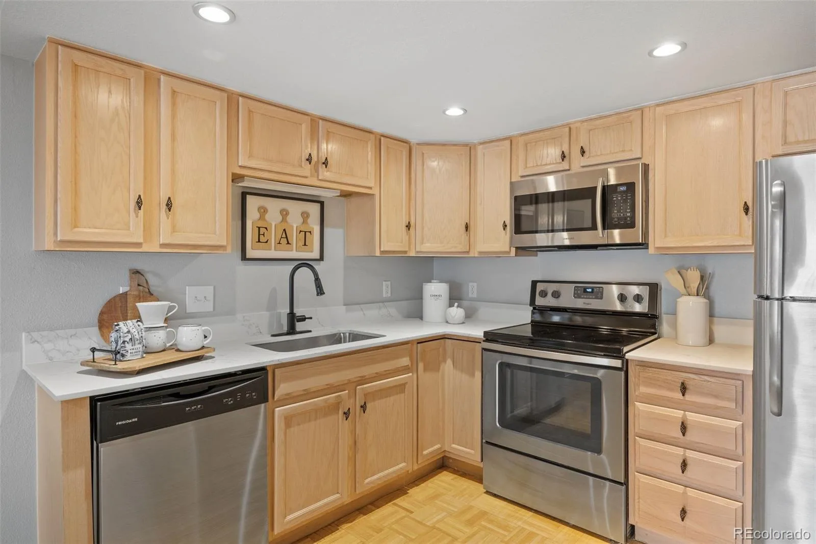 1655 S Cole Street #B6 Lakewood CO 80228 | MLS #REC7348009 06202026180804 1600 15