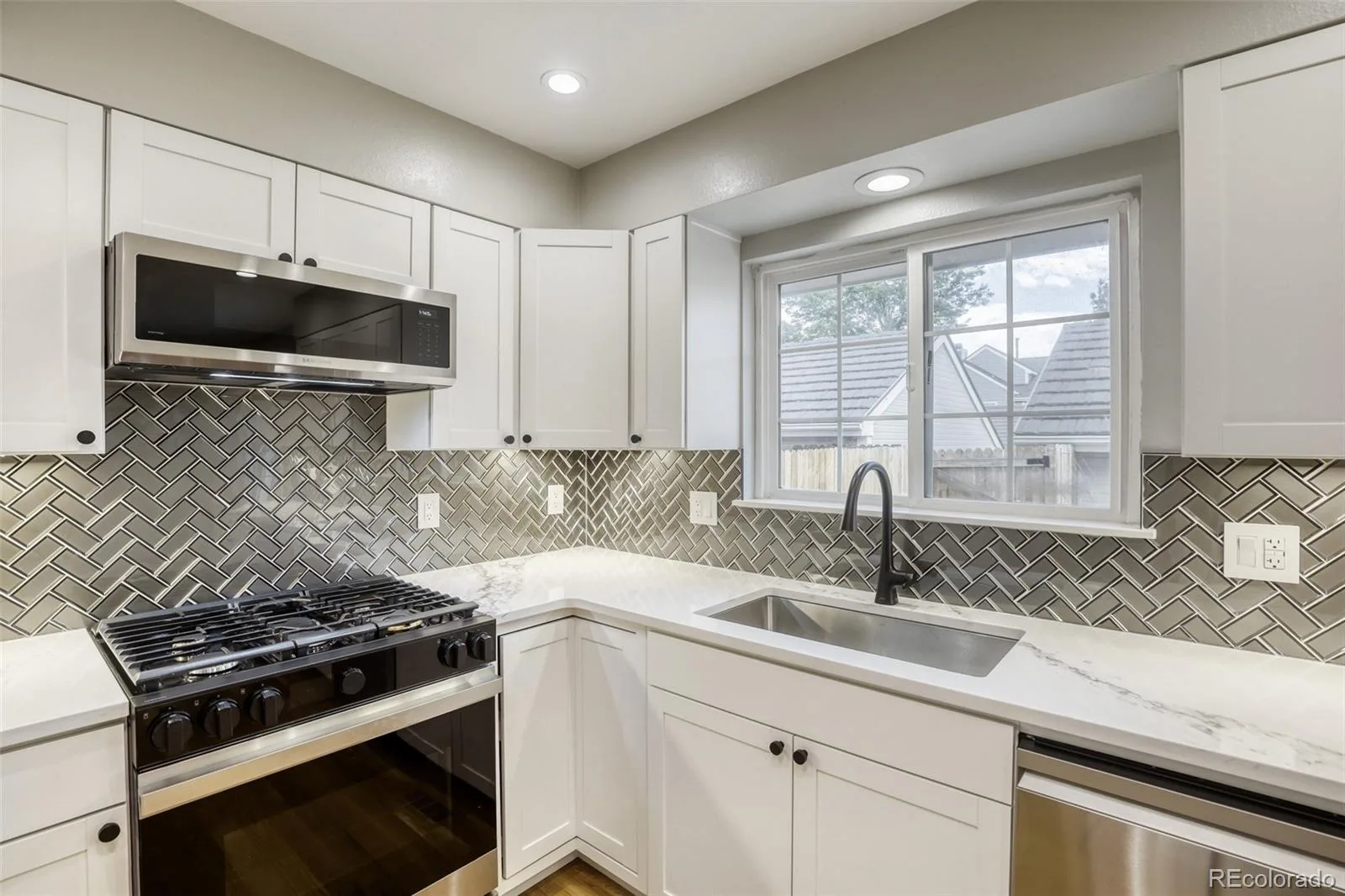 5226 S Jellison Street Littleton CO 80123 | MLS #REC7350263 08172026145806 1600 10