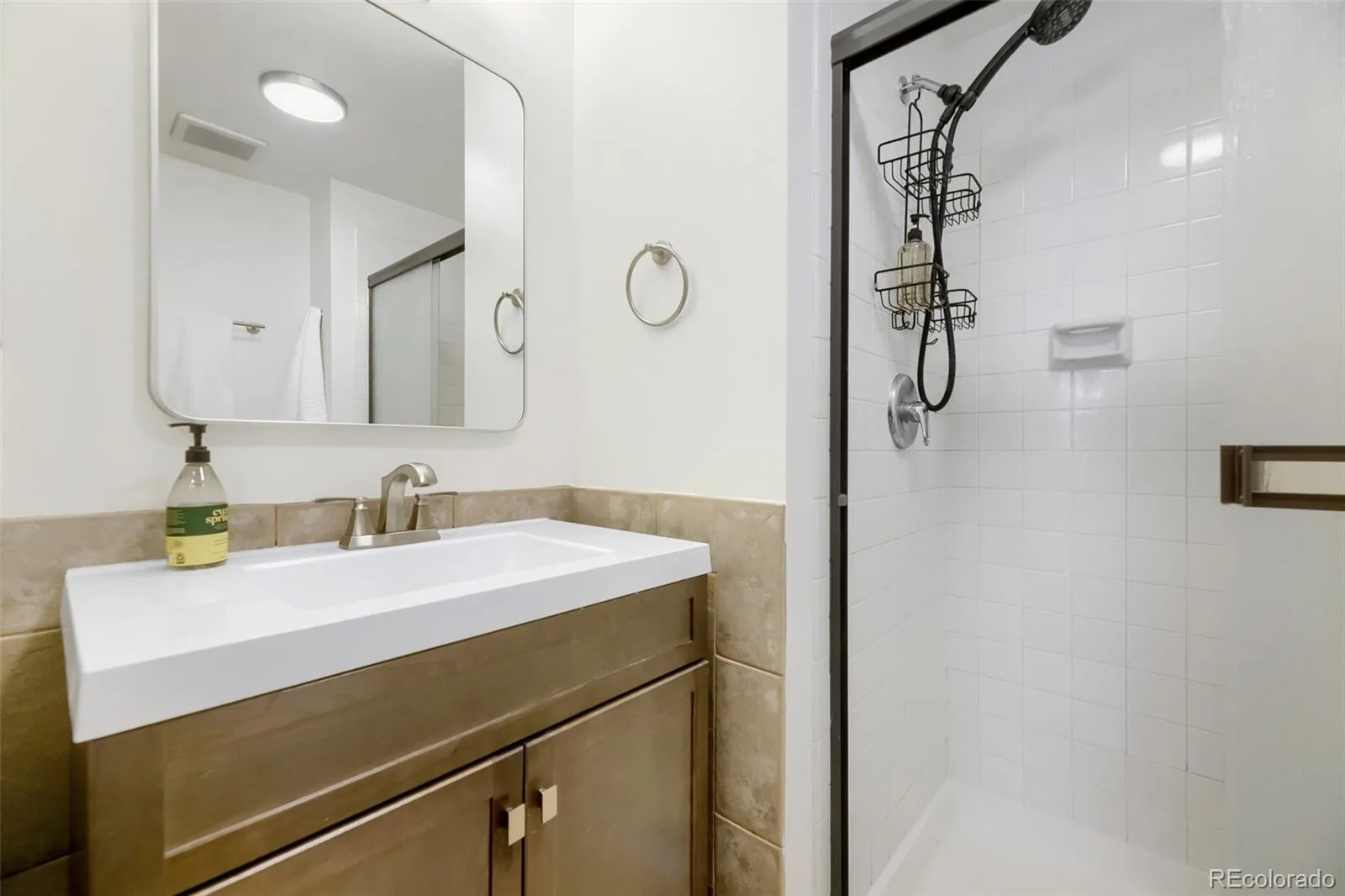 5226 S Jellison Street Littleton CO 80123 | MLS #REC7350263 08172026145806 1600 17