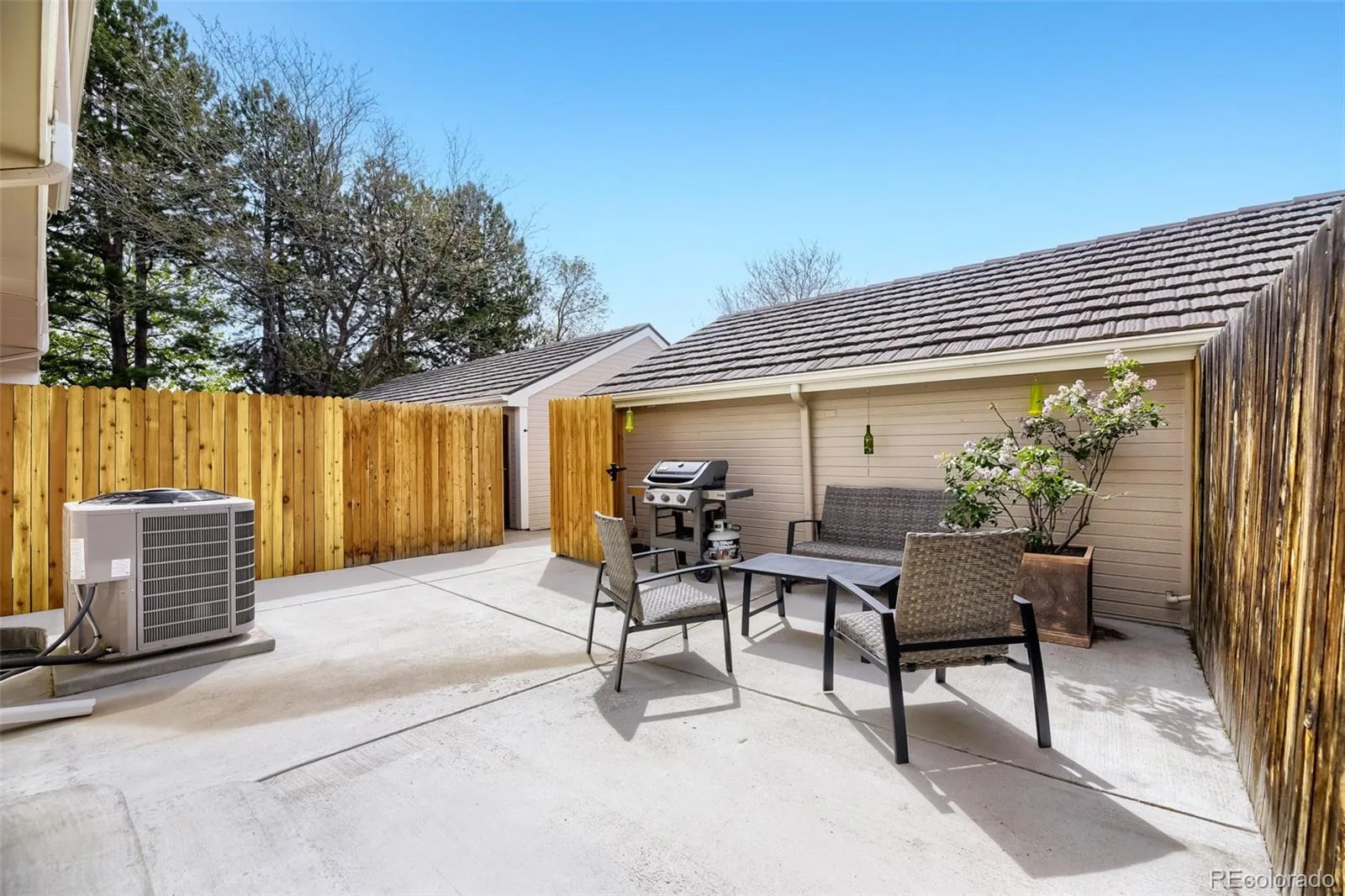 5226 S Jellison Street Littleton CO 80123 | MLS #REC7350263 08172026145806 1600 27