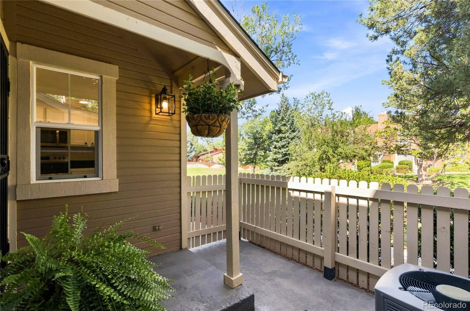 14071 E Quinn Circle Aurora CO 80015 | MLS #REC7350627 08292026025635 1600 32