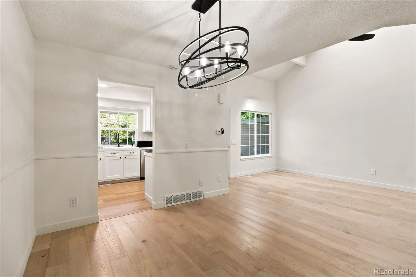 14071 E Quinn Circle Aurora CO 80015 | MLS #REC7350627 08292026025635 1600 7