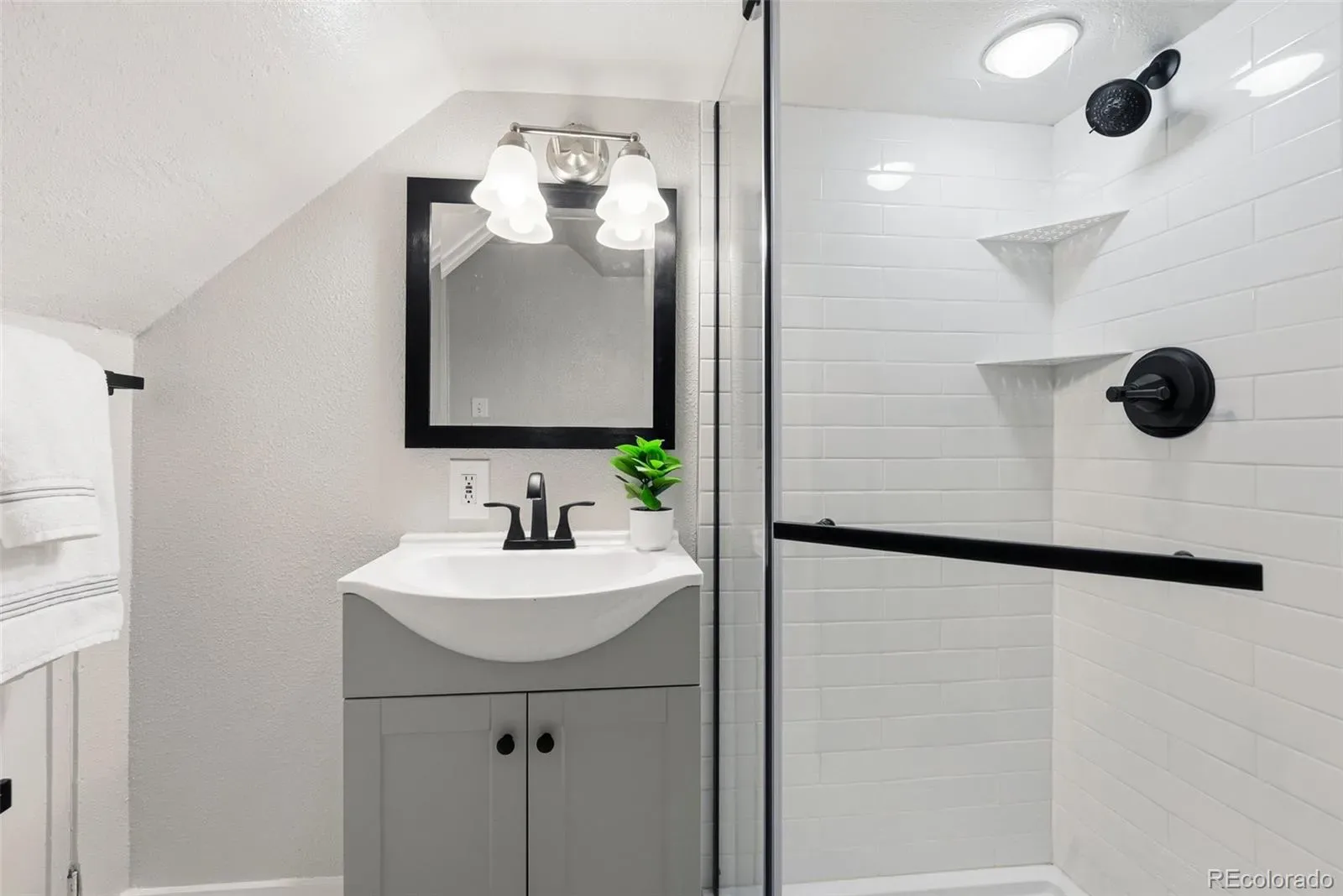 03222026202240 1600 27