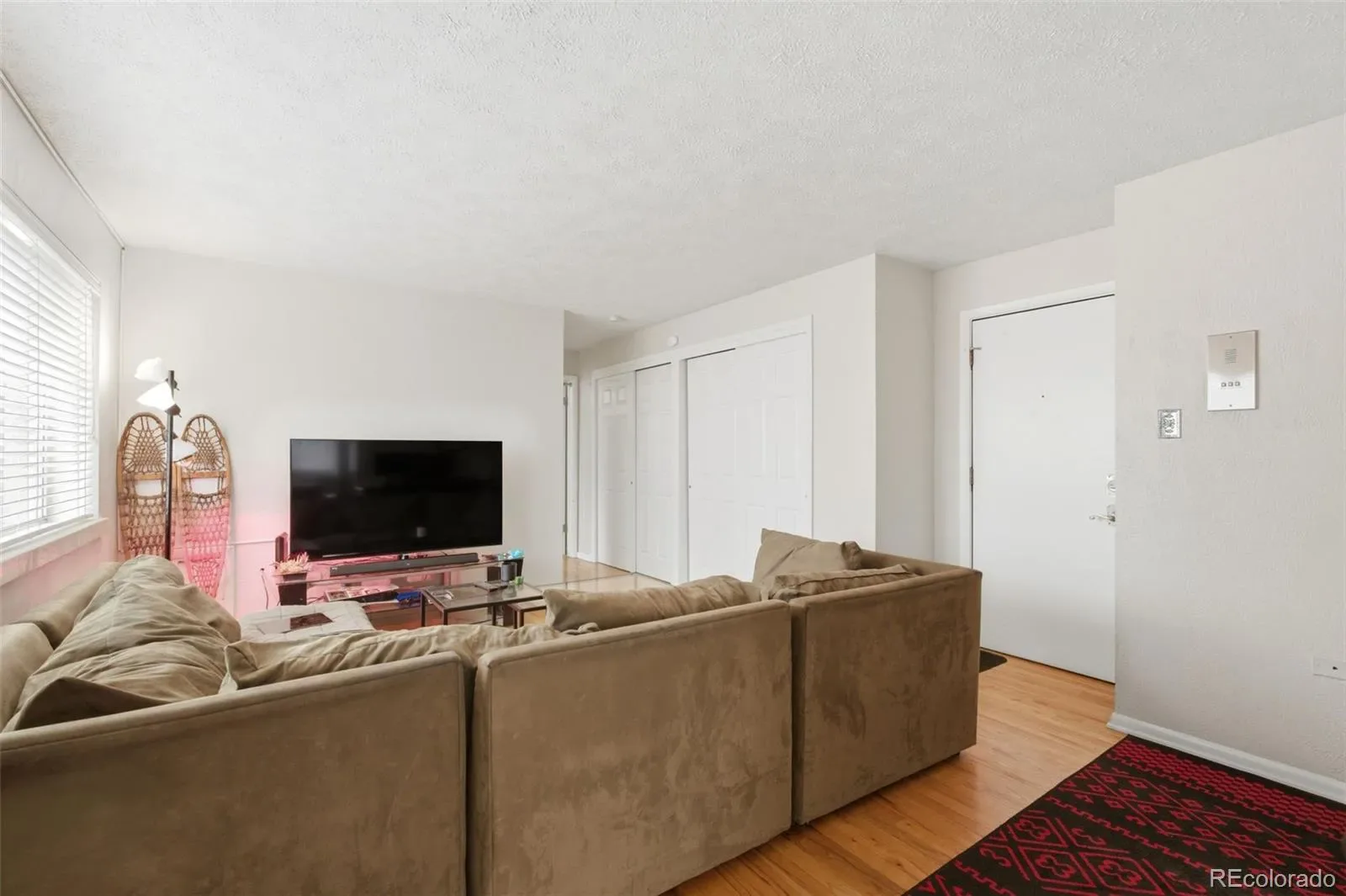 1063 N Clarkson Street #8 Denver CO 80218 MLS #REC7352569 03312026140657 1600 3
