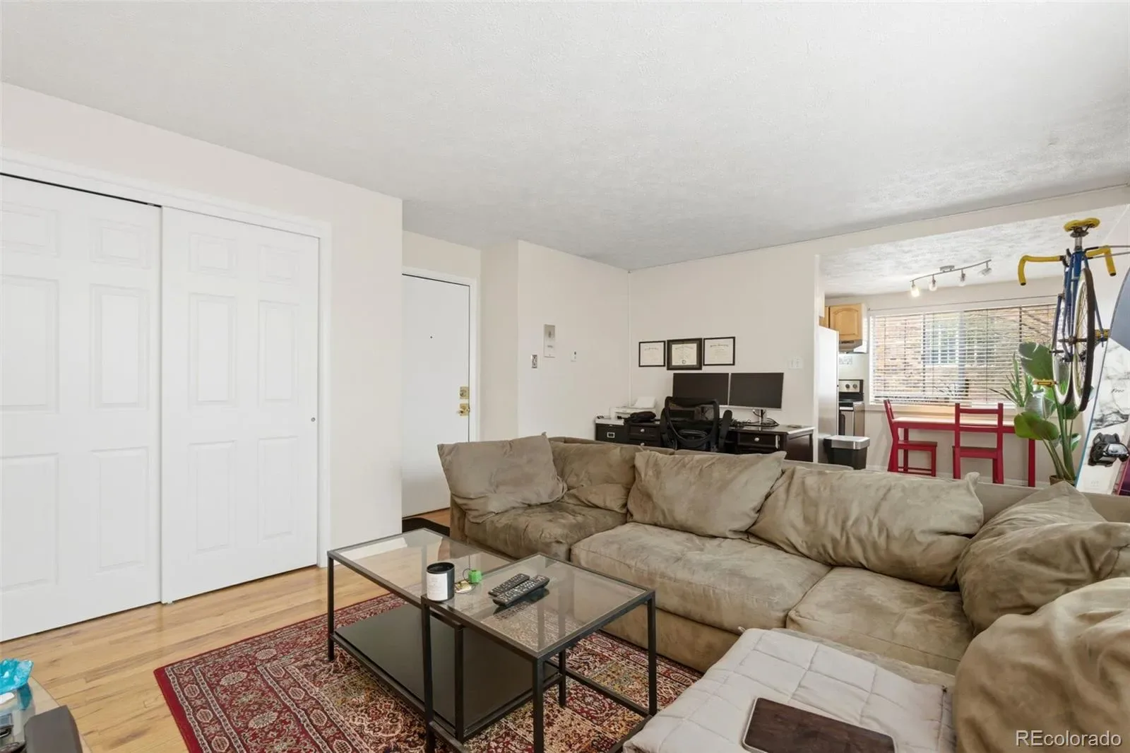 1063 N Clarkson Street #8 Denver CO 80218 MLS #REC7352569 03312026140657 1600 4