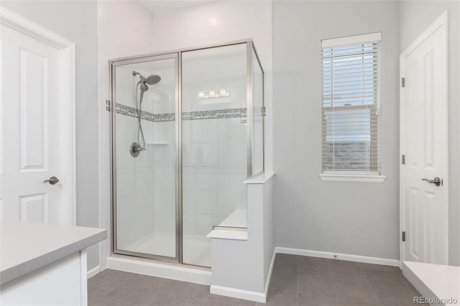 6807 S Riverwood Way Aurora CO 80016 MLS #REC7352689 05142026221032 1600 21