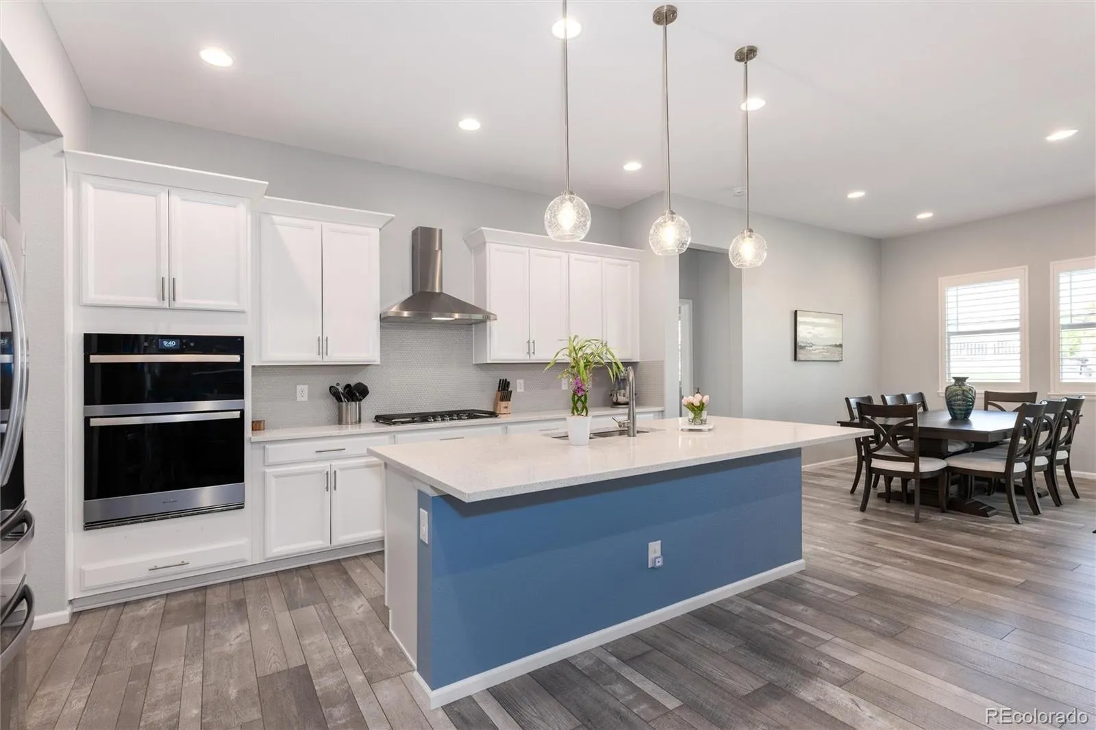 6807 S Riverwood Way Aurora CO 80016 MLS #REC7352689 05142026221032 1600 3