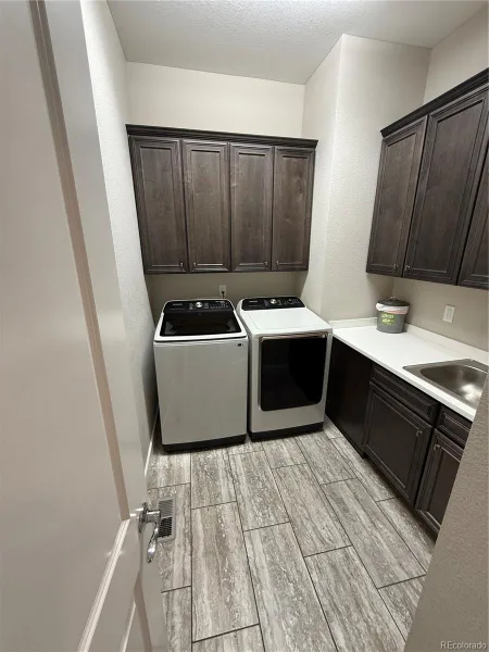 27505 E Elmhurst Place Aurora CO 80016 | MLS #REC7353252 09222026090955 800 11