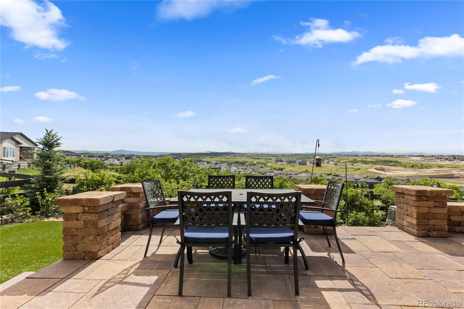 7129 Canyonpoint Road Castle Pines CO 80108 MLS #REC7355321 06082026203510 1600 41