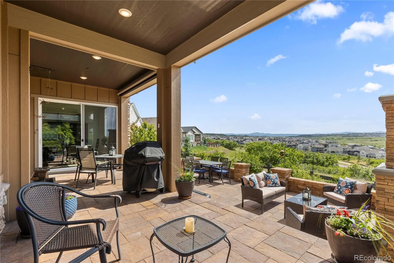 7129 Canyonpoint Road Castle Pines CO 80108 MLS #REC7355321 06082026203510 1600 47