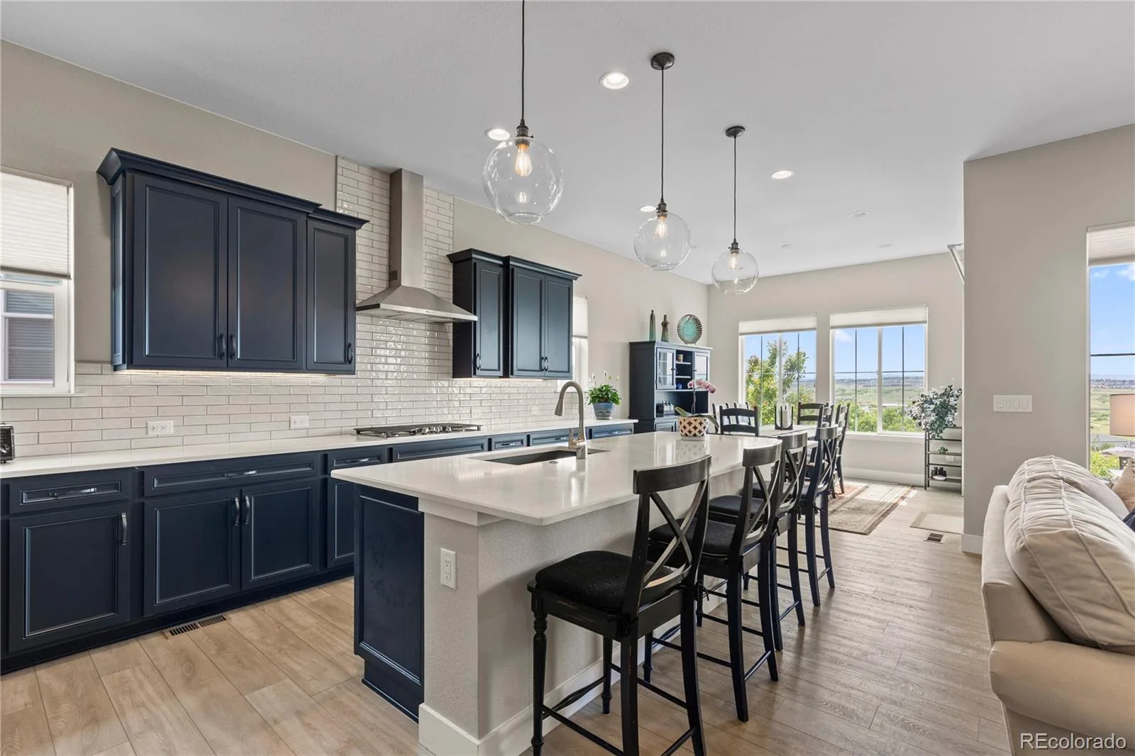 7129 Canyonpoint Road Castle Pines CO 80108 MLS #REC7355321 06082026203510 1600 8