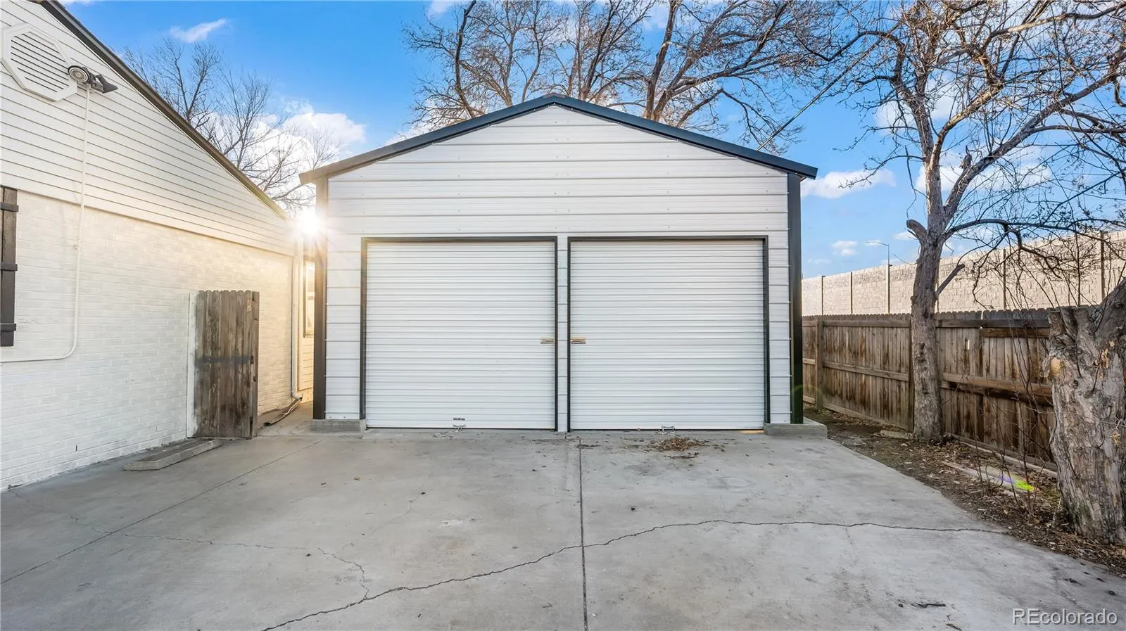 04182026170312 1600 37