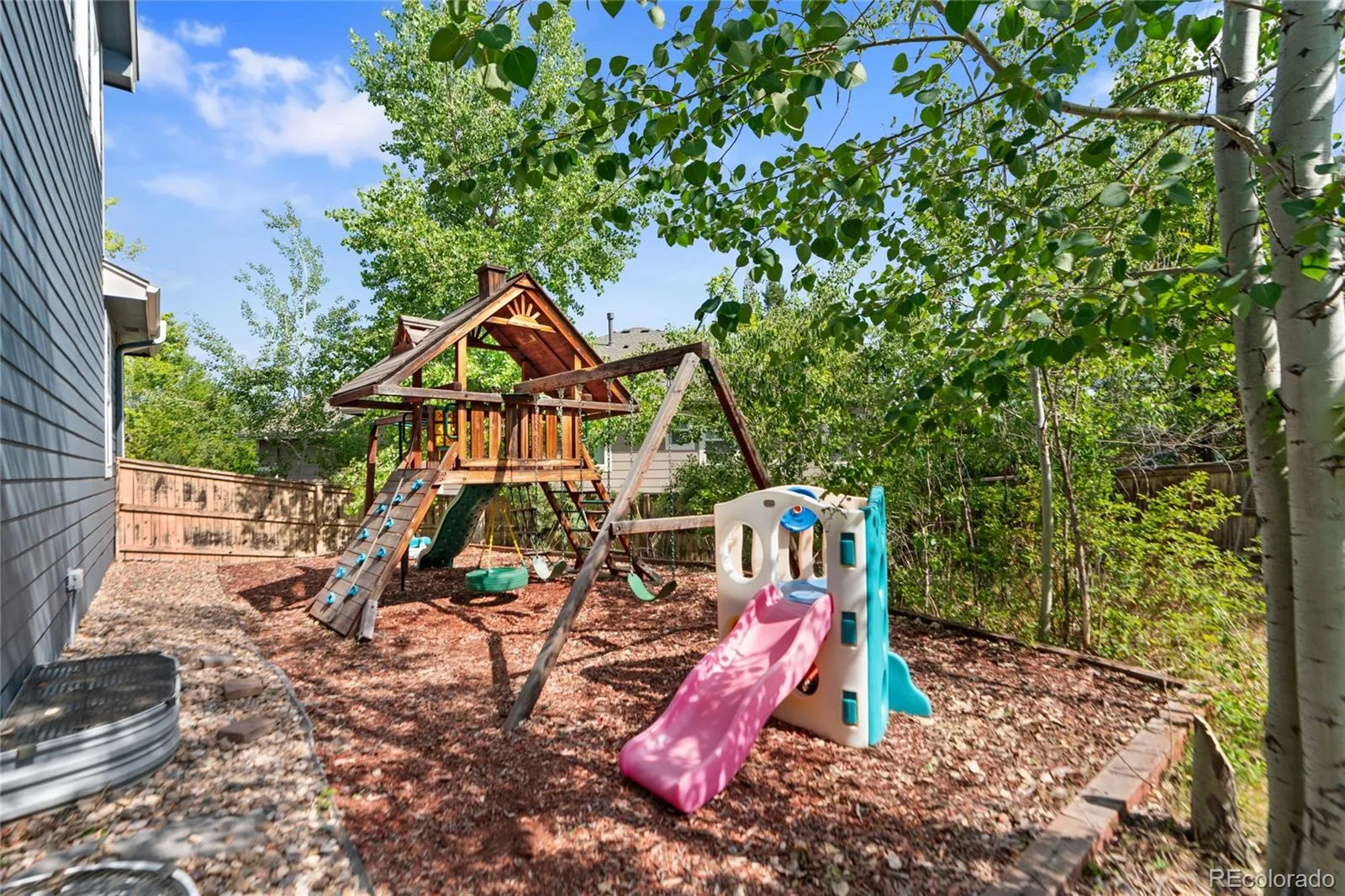 2586 Pemberly Avenue Highlands Ranch CO 80126 MLS #REC7356910 06092026204452 1600 41