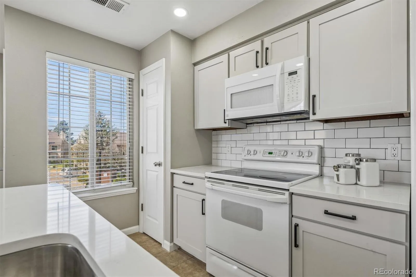 13732 E Lehigh Avenue #D Aurora CO 80014 MLS #REC7357138 05022026053515 1600 7