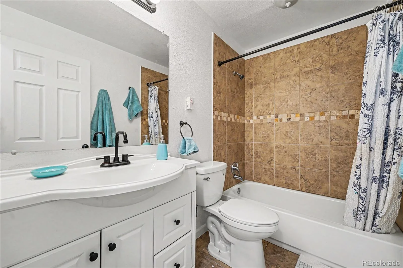 14602 E Evans Place Aurora CO 80014 MLS #REC7357531 06232026002111 1600 19