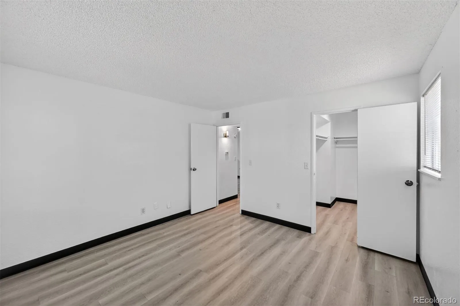 14404 E Colorado Drive #204 Aurora CO 80012 MLS #REC7359261 04242026233535 1600 10