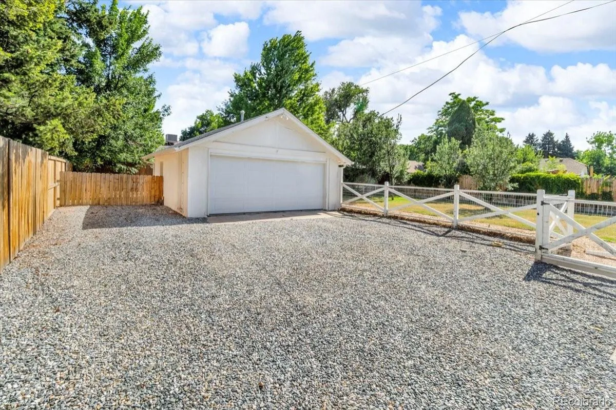 7340 W 32nd Avenue Wheat Ridge CO 80033 MLS #REC7359335 07072026230806 1200 31