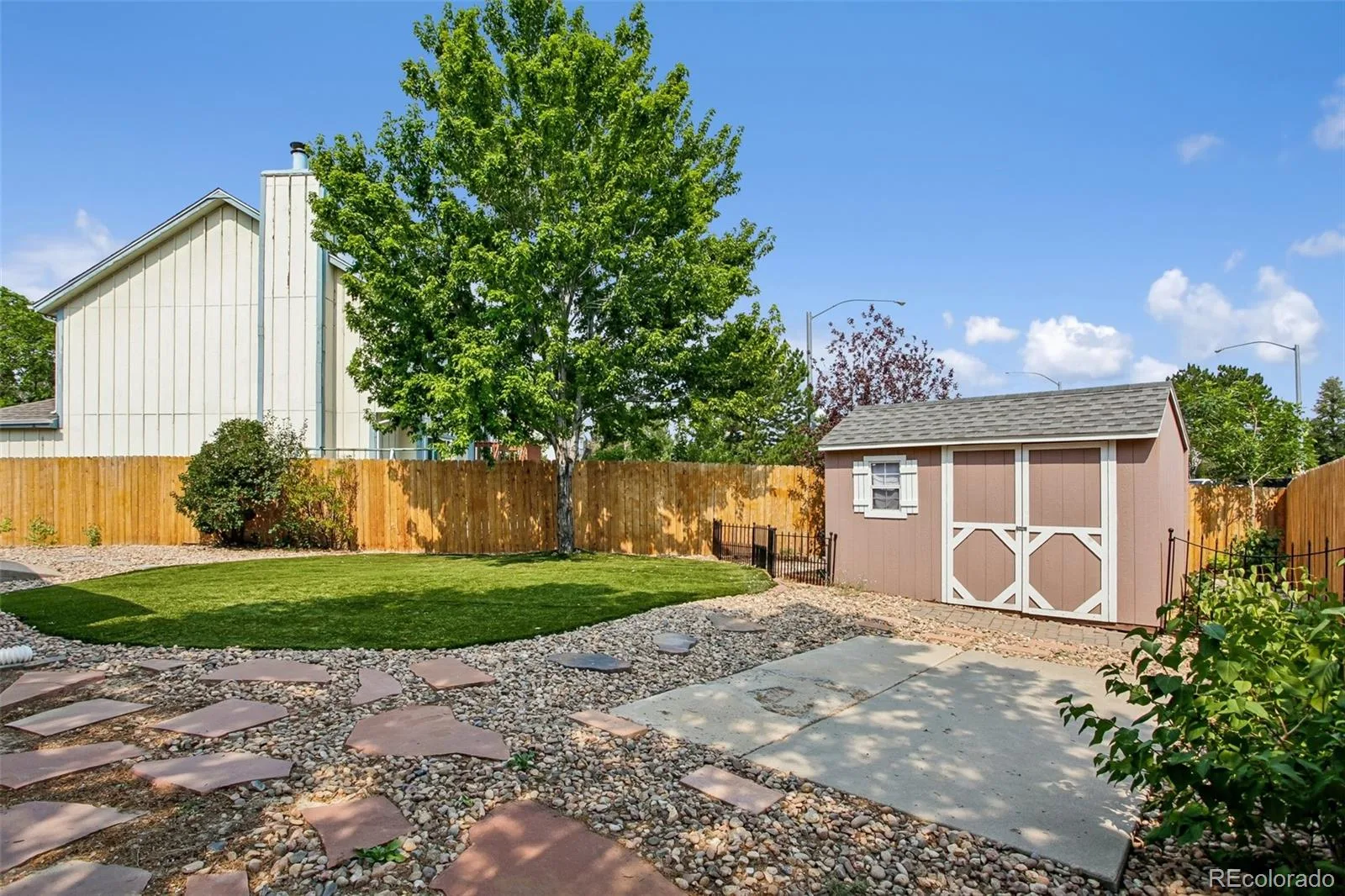 3504 S Halifax Way Aurora CO 80013 | MLS #REC7359596 07102026051722 1600 3