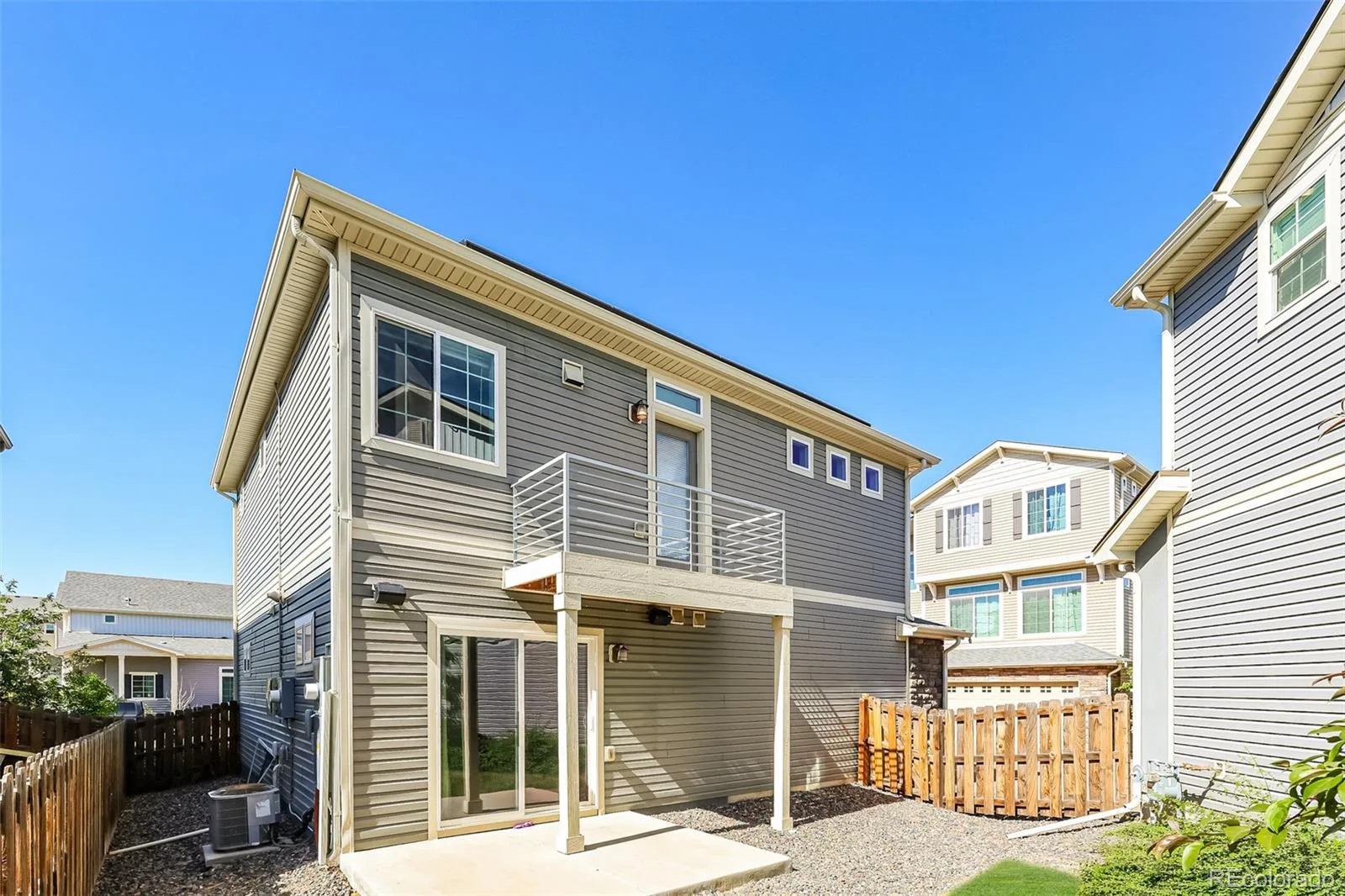 26198 E Maple Drive Aurora CO 80018 | MLS #REC7361359 06192026234119 1600 23