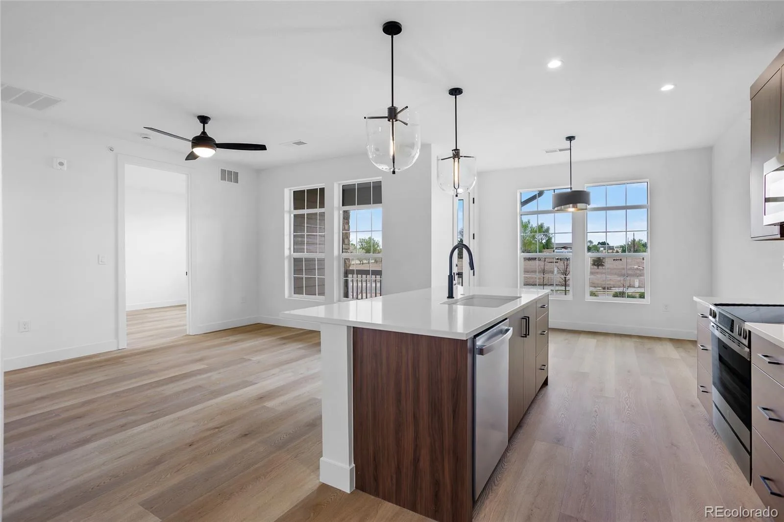 3413 Molly Circle Broomfield CO 80023 | MLS #REC7362528 07232026224548 1600 2