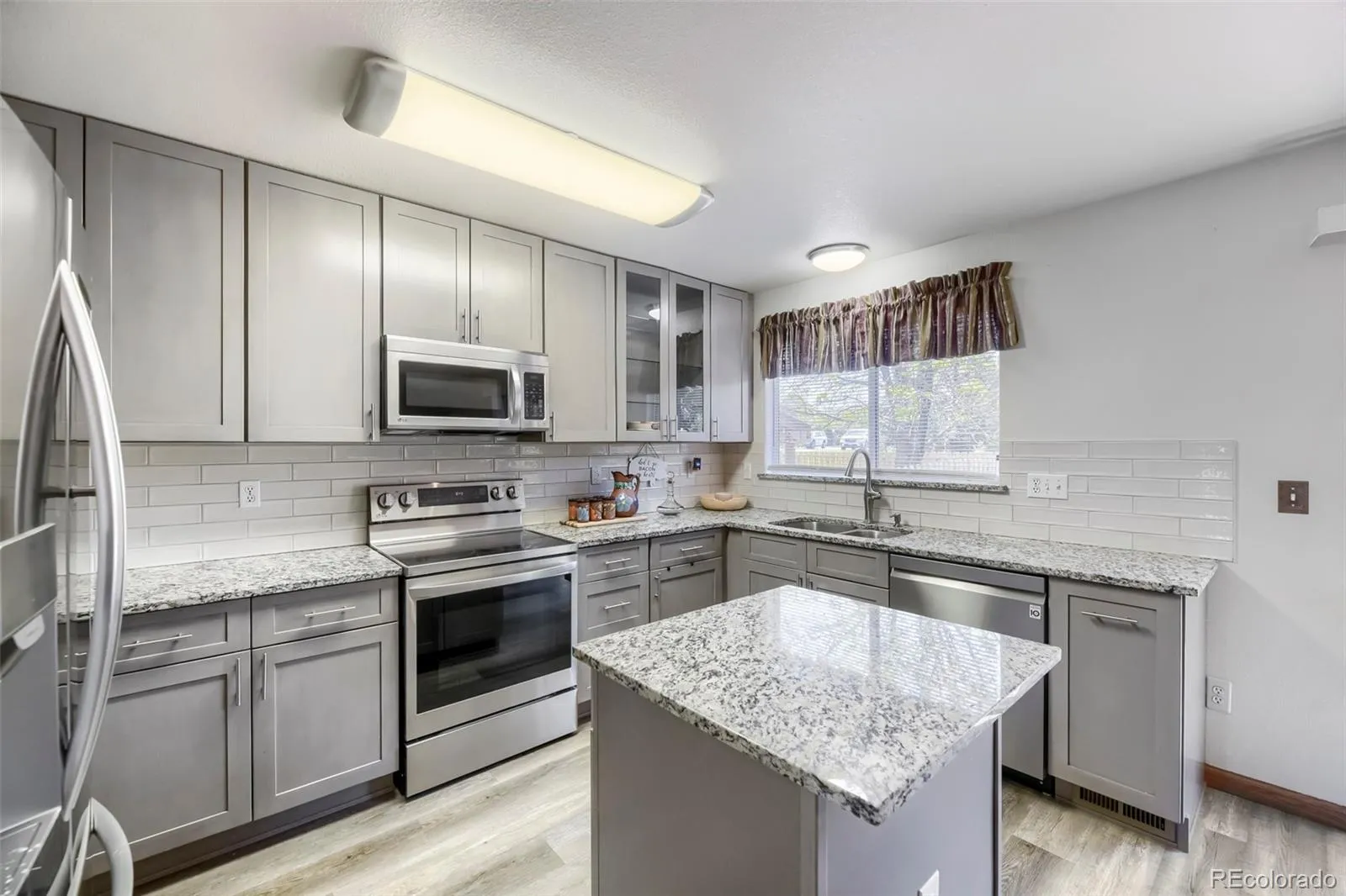 13088 W Dorado Place Littleton CO 80127 MLS #REC7362935 05132026210526 1600 5