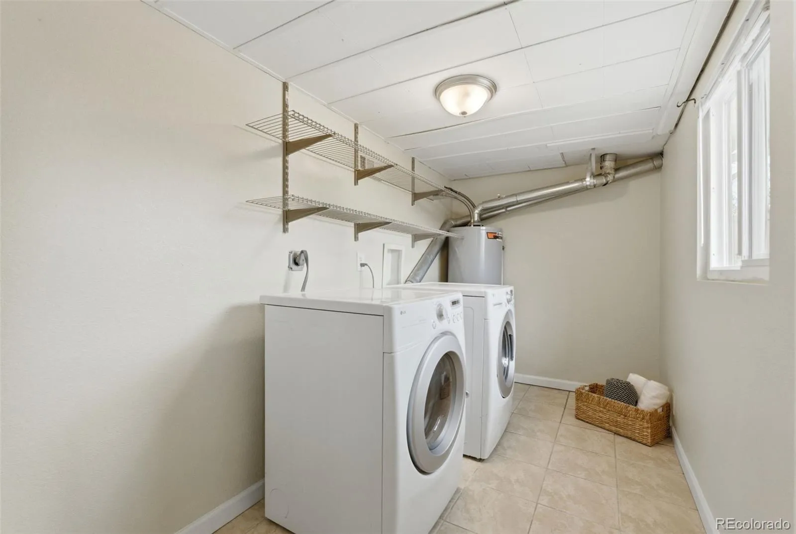 04042026013312 1600 18