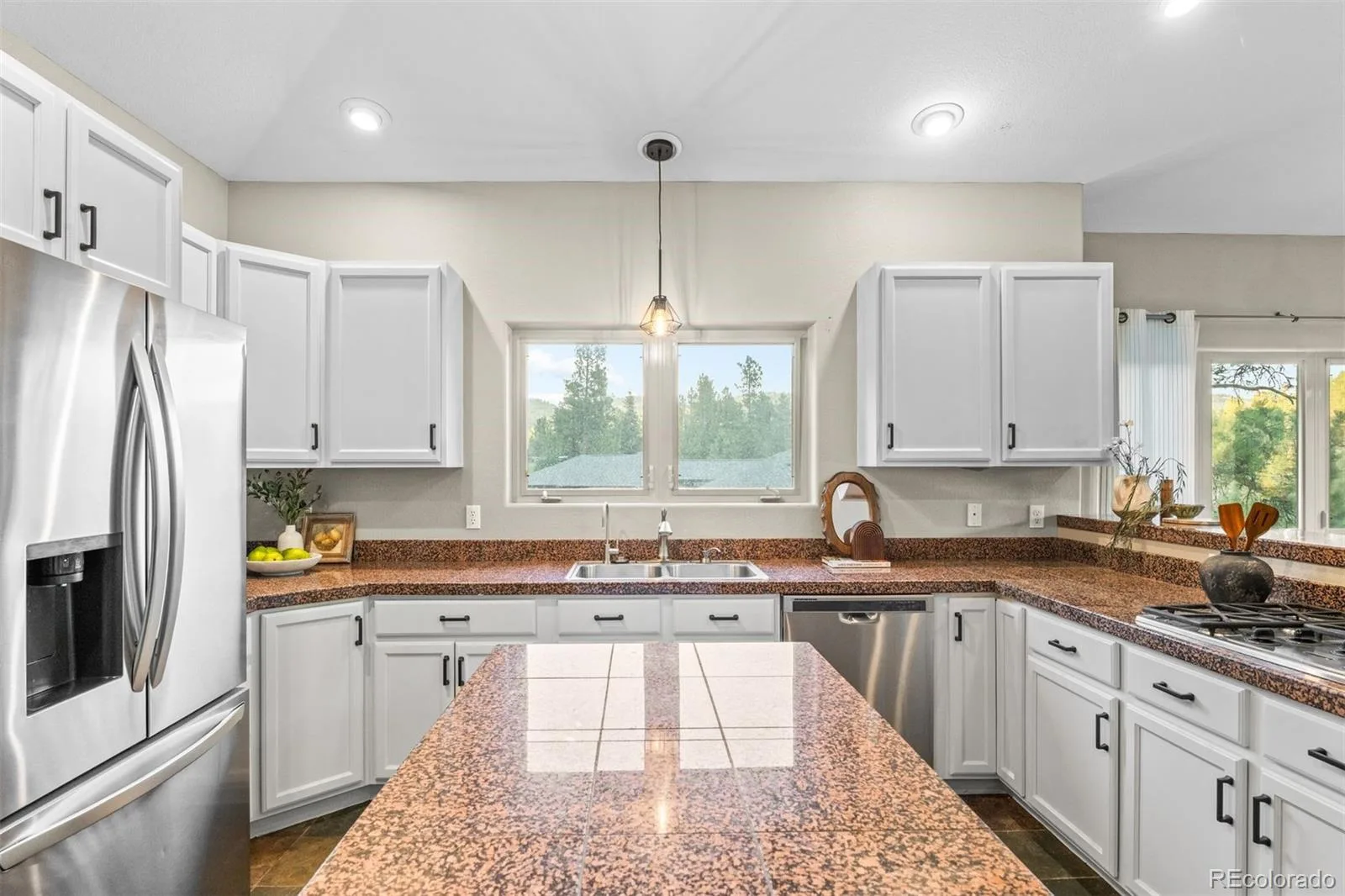 3044 High Road Evergreen CO 80439 | MLS #REC7365611 08122026181755 1600 15