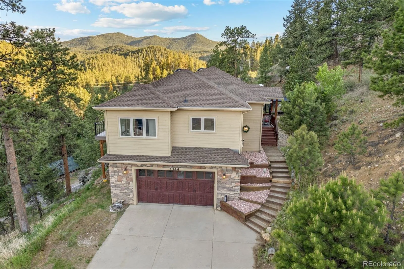 3044 High Road Evergreen CO 80439 | MLS #REC7365611 08122026181755 1600 38