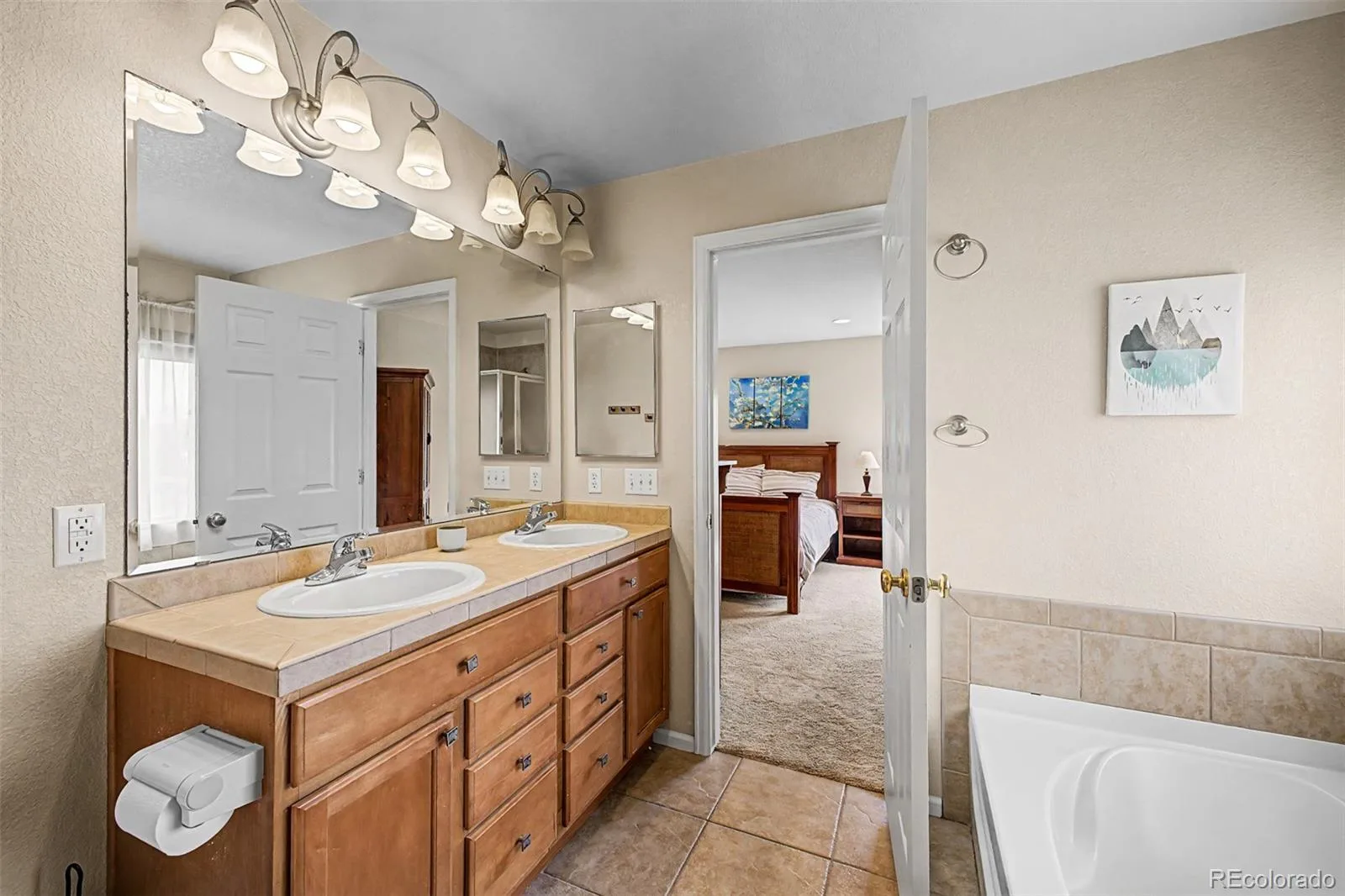 9416 W Swarthmore Drive Littleton CO 80123 | MLS #REC7366073 08262026184220 1600 17