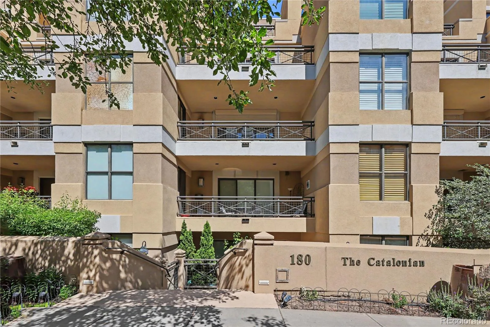180 Cook Street #509 Denver CO 80206 | MLS #REC7368322 08272026002029 1600 3