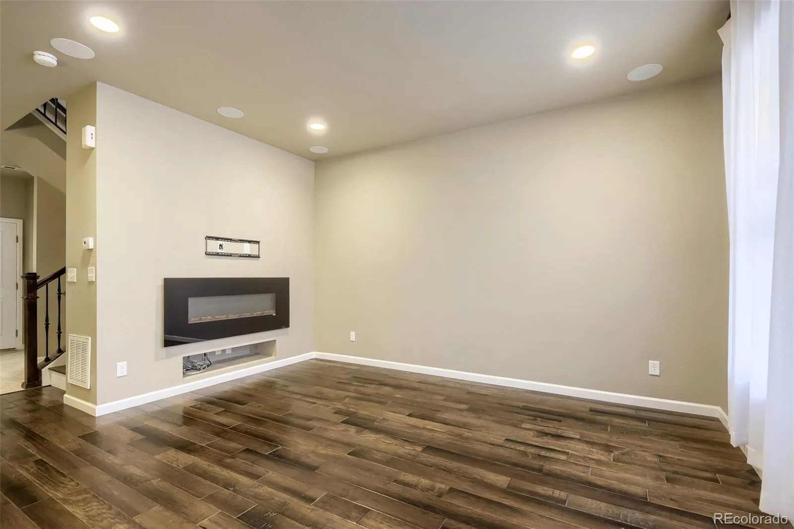 9004 E Caley Way Greenwood Village CO 80111 MLS #REC7368689 06292026171722 1600 2