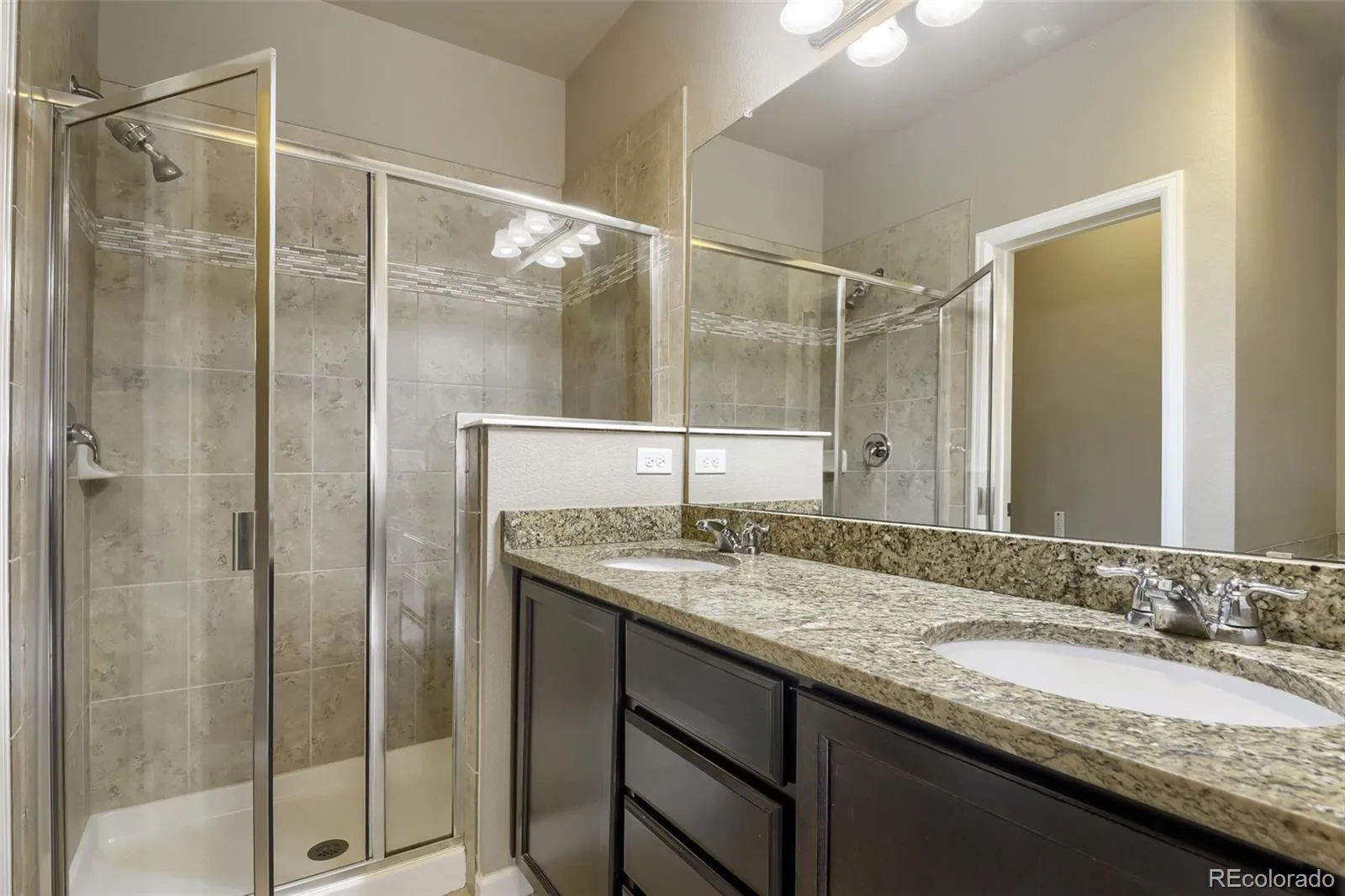 9004 E Caley Way Greenwood Village CO 80111 MLS #REC7368689 06292026171722 1600 21