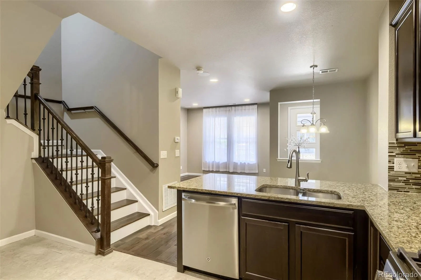 9004 E Caley Way Greenwood Village CO 80111 MLS #REC7368689 06292026171722 1600 7