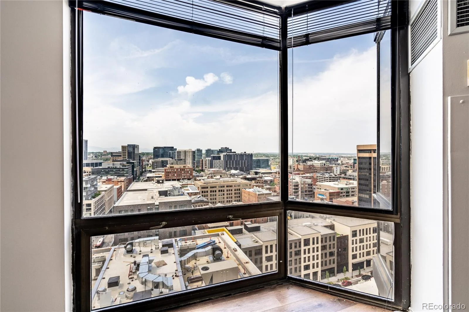1625 Larimer Street #2108 Denver CO 80202 | MLS #REC7371143 09222026091125 1600 1