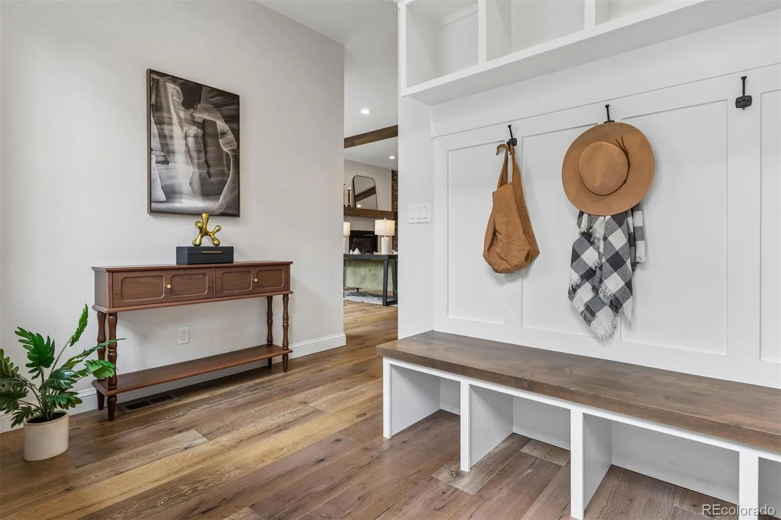516 S High Street Denver CO 80209 | MLS #REC7371560 09222026091129 1600 20