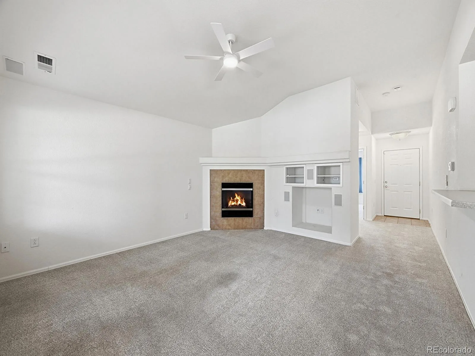 8219 S Winnipeg Court Aurora CO 80016 | MLS #REC7372125 07032026180426 1600 9