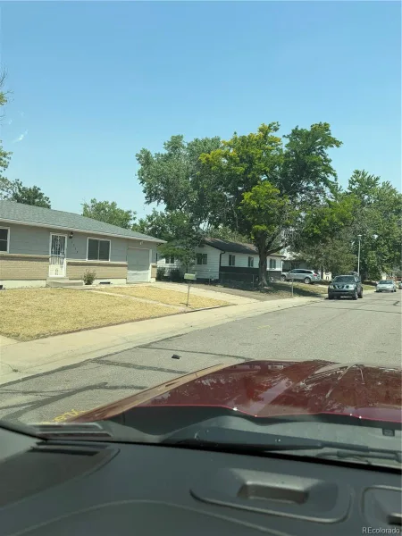 5559 Potomac Way Denver CO 80239 | MLS #REC7373267 07072026183943 800 45