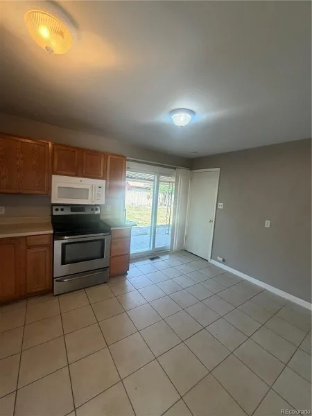 5559 Potomac Way Denver CO 80239 | MLS #REC7373267 07072026183943 800 5