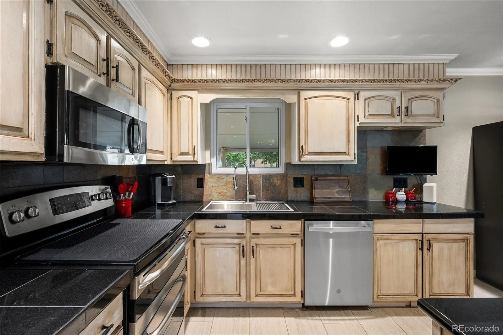 341 S Krameria Street Denver CO 80224 | MLS #REC7375695 08242026182801 1600 12