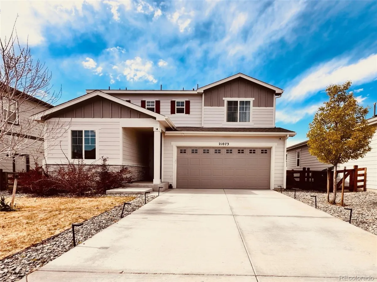 21073 E Tufts Avenue Aurora CO 80015 MLS #REC7377658 04272026203759 1200 2