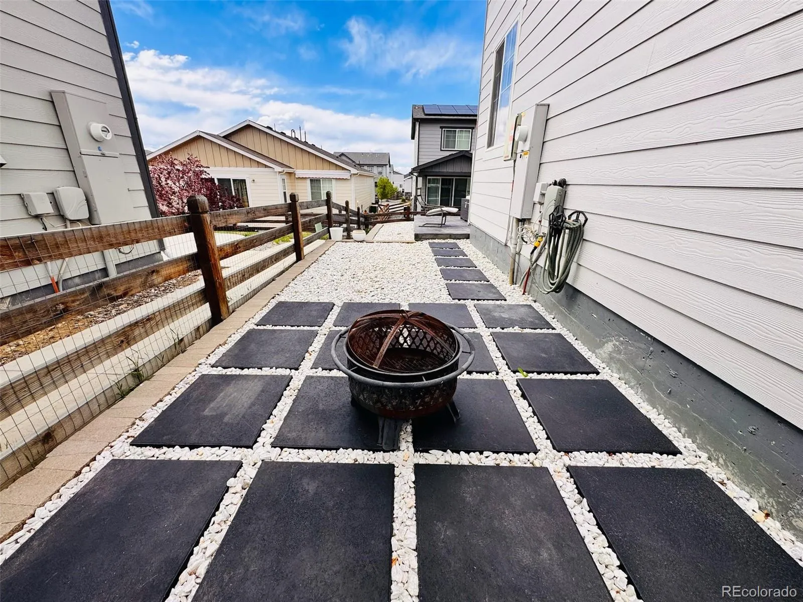 21073 E Tufts Avenue Aurora CO 80015 MLS #REC7377658 04272026203759 1600 32